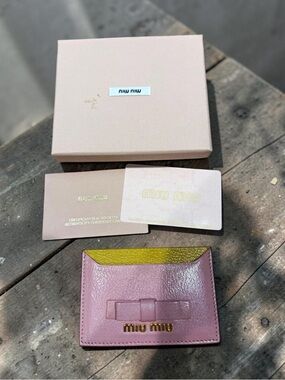 Miu Miu Pink Leather Cosmetic Pouch Like New